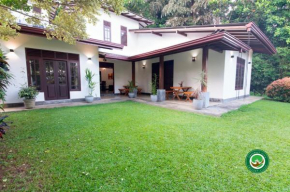 Maygrove View Villa - Galle